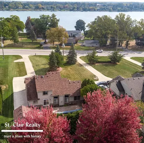 View/Area - 2118 N N Riv, Saint Clair, MI 48079 photo 2 of 3