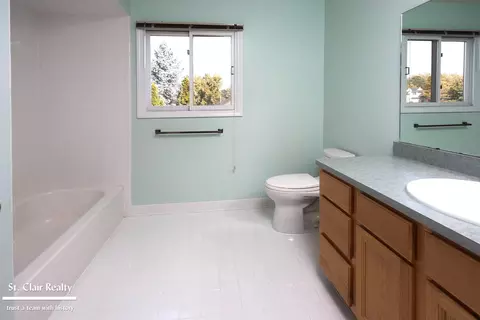 Bath - 2118 N N Riv, Saint Clair, MI 48079 photo 3 of 4