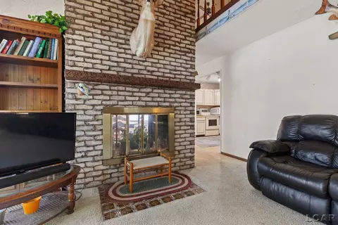 Living - 11866 Bradley, Jerome, MI 49249 photo 1 of 4