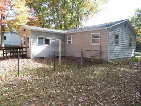 Exterior - 1480 Byfield, Harrison, MI 48625 photo 4 of 11