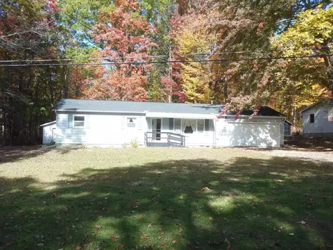 1480 Byfield, Harrison, MI 48625