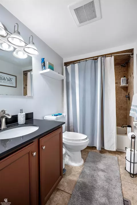 Bath - 520 W W Ml, Capac, MI 48014 photo 2 of 3