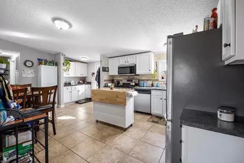 Kitchen - 520 W W Ml, Capac, MI 48014 photo 2 of 4