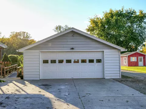 Exterior - 2626 Allington, Saint Clair, MI 48079 photo 6 of 13