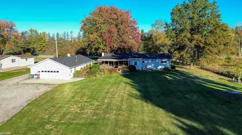 Exterior - 2626 Allington, Saint Clair, MI 48079 photo 2 of 13