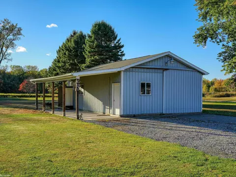Exterior - 2626 Allington, Saint Clair, MI 48079 photo 12 of 13