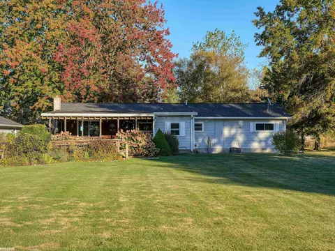Exterior - 2626 Allington, Saint Clair, MI 48079 photo 4 of 13