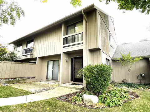 2325 Bay Woods, Bay City, MI 48706