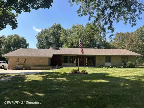 5521 Sugar Bush, Flint, MI 48532
