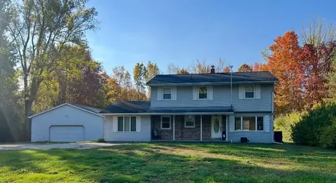 2655 W Weinert, Coleman, MI 48618