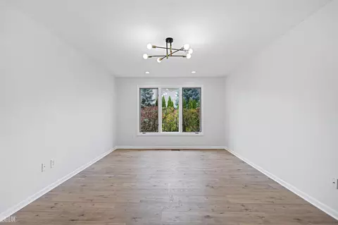 Living - 45563 Thorn Tree, Macomb, MI 48044 photo 6 of 6