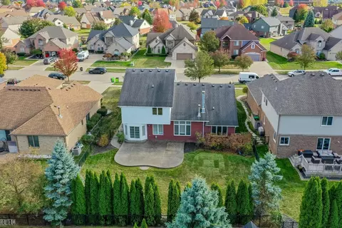 View/Area - 45563 Thorn Tree, Macomb, MI 48044 photo 5 of 6