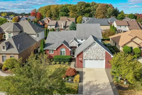 View/Area - 45563 Thorn Tree, Macomb, MI 48044 photo 2 of 6