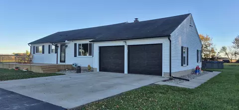 9213 E Mulberry, Blissfield, MI 49228