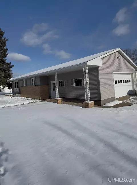 445 Lawrence, Kingsford, MI 49802