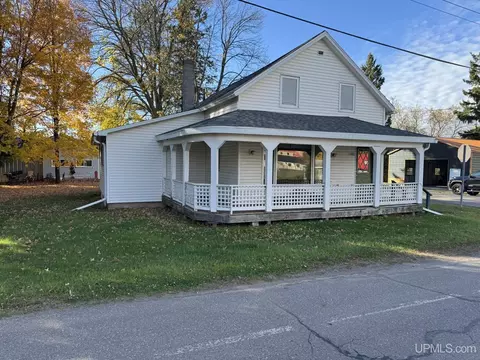 132 Quinnesec, Florence, WI 54121