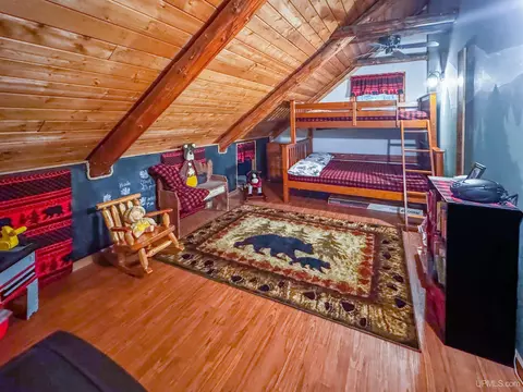 Bedroom - 7159 Perkins 305, Rapid River, MI 49878 photo 1 of 3