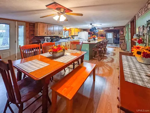 Dining - 7159 Perkins 305, Rapid River, MI 49878 photo 1 of 1