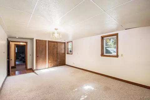 Bedroom - 3822 Sharp Rd, Adrian, MI 49221 photo 8 of 8