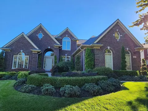 54060 Birchfield, Utica, MI 48316