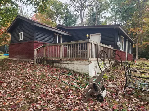 4813 Poplar, Harrison, MI 48625 photo 3