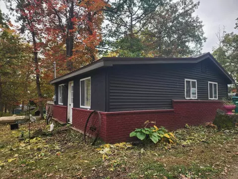4813 Poplar, Harrison, MI 48625 photo 6