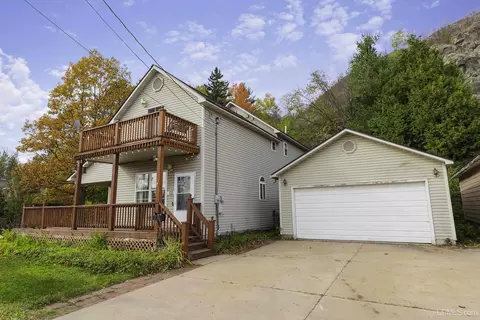 Exterior - 133 Cliff, Ishpeming, MI 49849 photo 2 of 5
