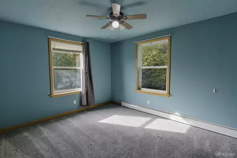 Bedroom - 133 Cliff, Ishpeming, MI 49849 photo 2 of 2