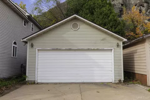 Other - 133 Cliff, Ishpeming, MI 49849 photo 6 of 9