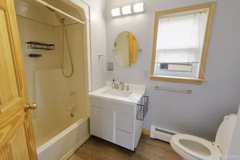 Bath - 133 Cliff, Ishpeming, MI 49849 photo 5 of 5