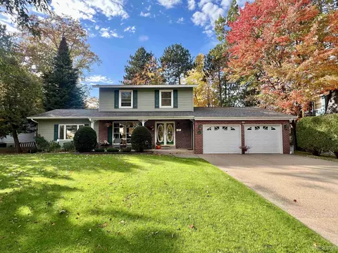 19 Elder, Marquette, MI 49855