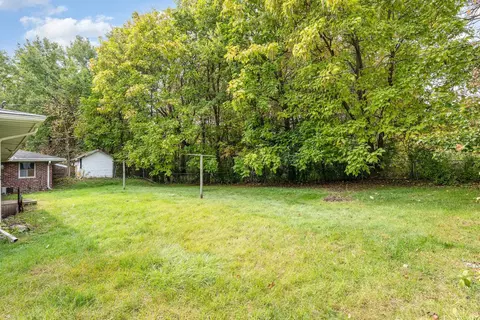 Exterior - 1374 E Moore, Saginaw, MI 48601 photo 6 of 8