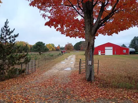 6154 Satterly Lk, Mancelona, MI 49659
