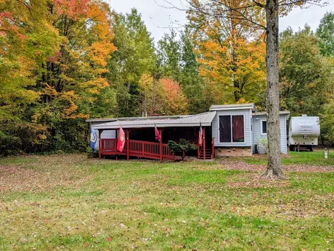 3991 Duprie, Standish, MI 48658 photo 2