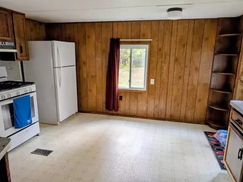 3991 Duprie, Standish, MI 48658 photo 5