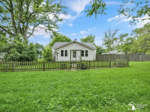 2015 Grand, Monroe, MI 48162