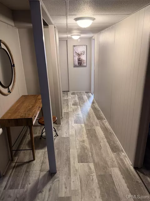 Entry Way - e9399 Michigan 28, Munising, MI 49862 photo 5 of 5