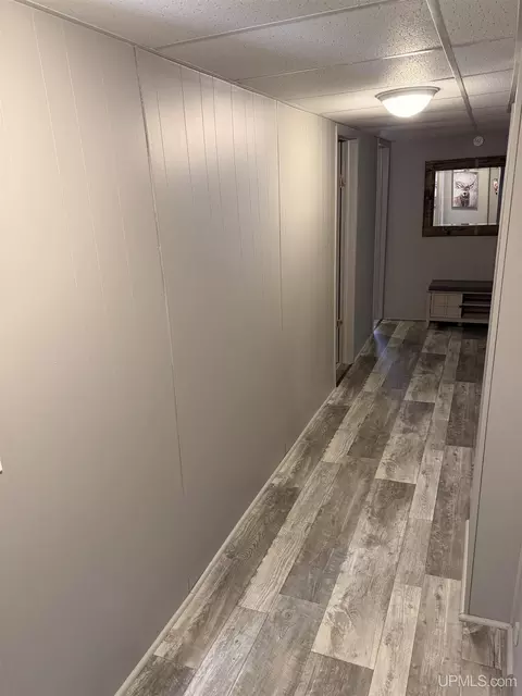 Entry Way - e9399 Michigan 28, Munising, MI 49862 photo 4 of 5