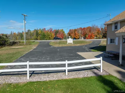 Exterior - e9399 Michigan 28, Munising, MI 49862 photo 1 of 6