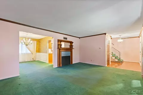 Living - 36 Ridgemont, Adrian, MI 49221 photo 3 of 3