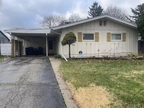 1727 Briarwood, Flint, MI 48507