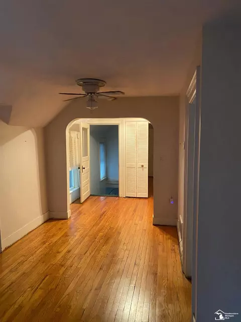 19 Scott, Monroe, MI 48161 photo 2