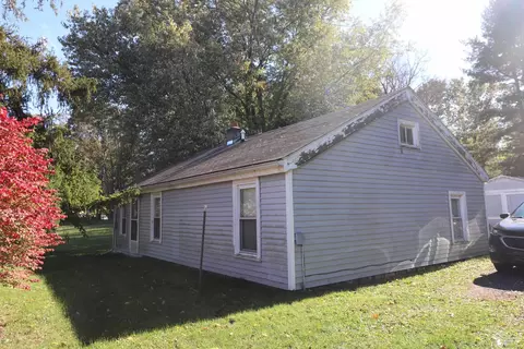 17177 Todd, Petersburg, MI 49270