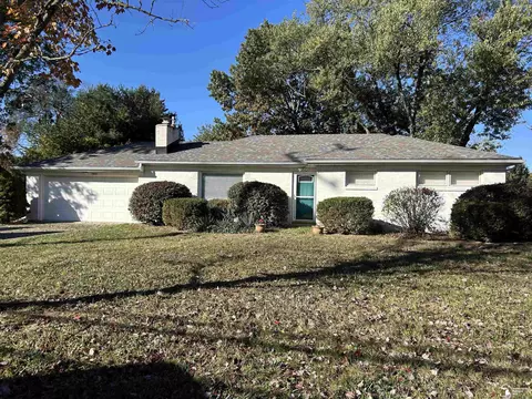 7955 Monroe, Lambertville, MI 48144