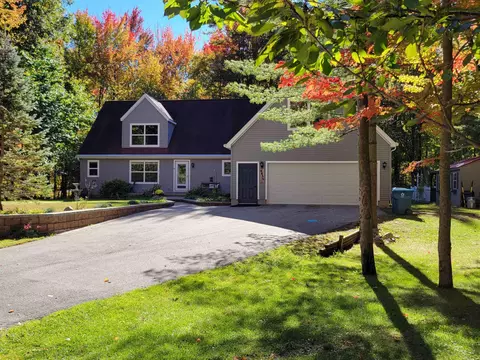 4455 N Wildwood, Pinconning, MI 48650