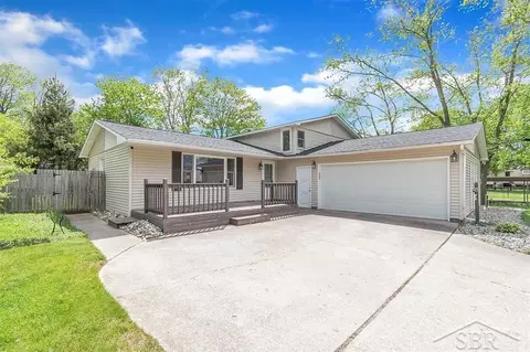 2500 Wood, Midland, MI 48642
