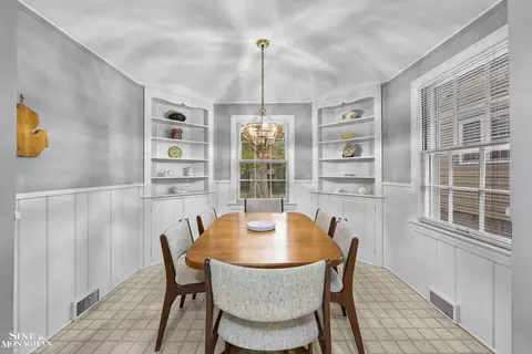 876 Washington, Grosse Pointe, MI 48230 photo 15