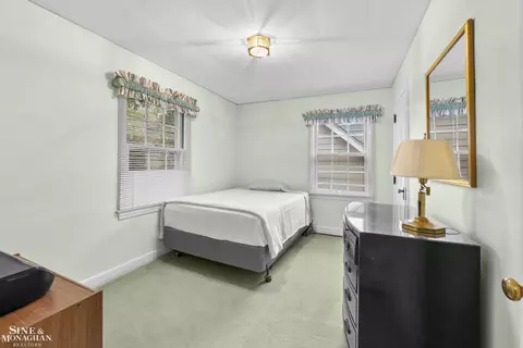 876 Washington, Grosse Pointe, MI 48230 photo 30