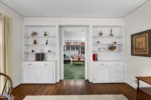 876 Washington, Grosse Pointe, MI 48230 photo 8