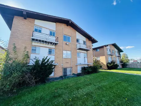 11811 Morang, Detroit, MI 48224